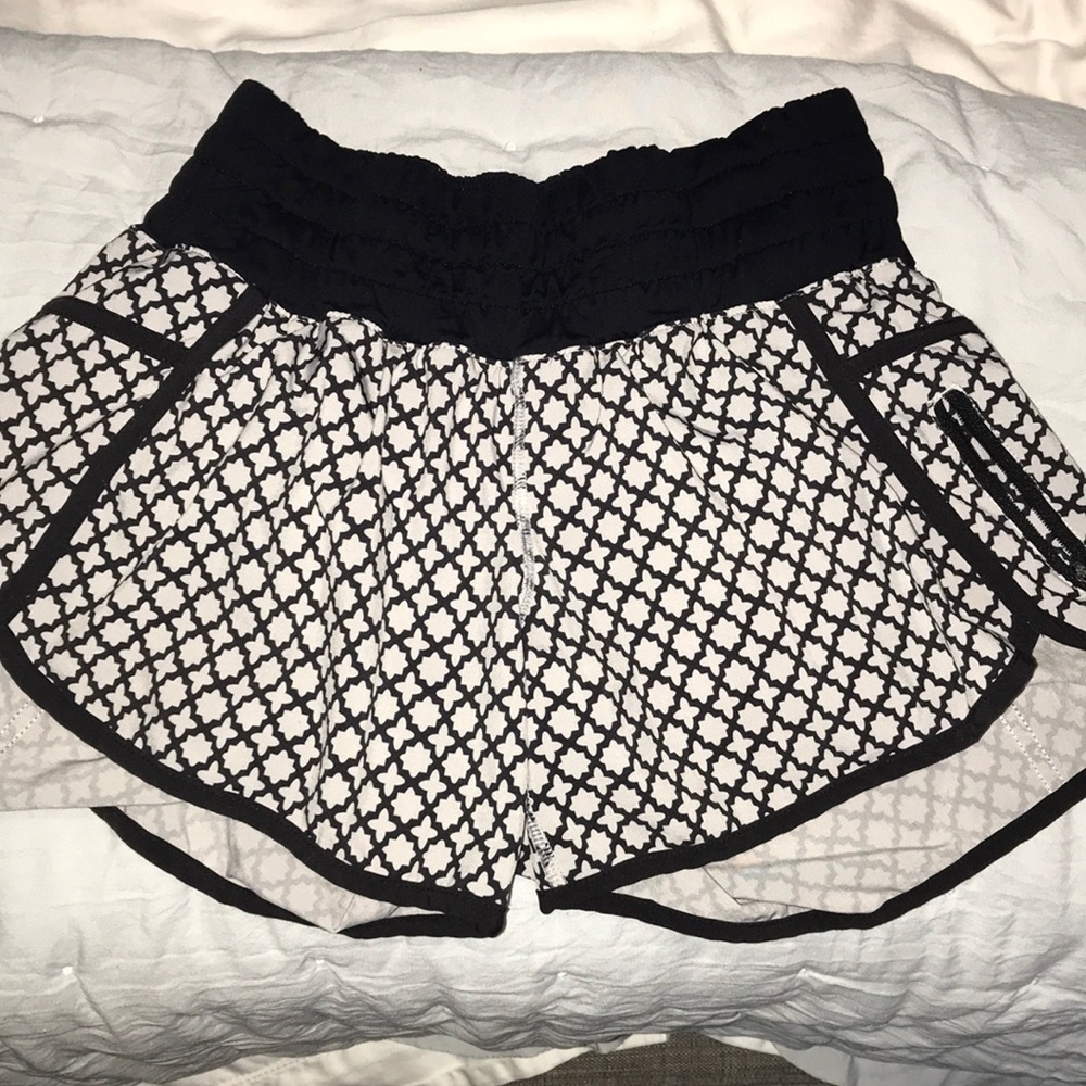 lululemon shorts!